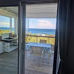 Incanto Sul Mare Lu Bagnu 아파트 *